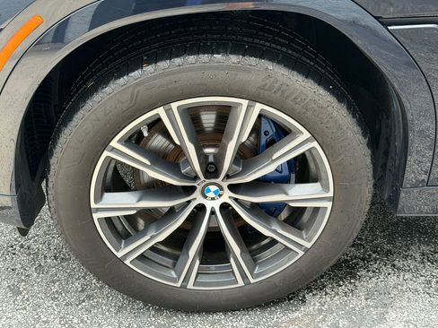 Used 2023 BMW X6 xDrive40i w/ M Sport Package AWD/4WD image 10