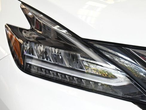 Used 2024 Nissan Murano SL w/ Cargo Package AWD/4WD image 4
