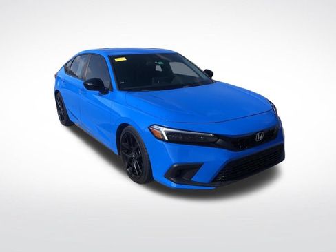 Used 2022 Honda Civic Sport image 3