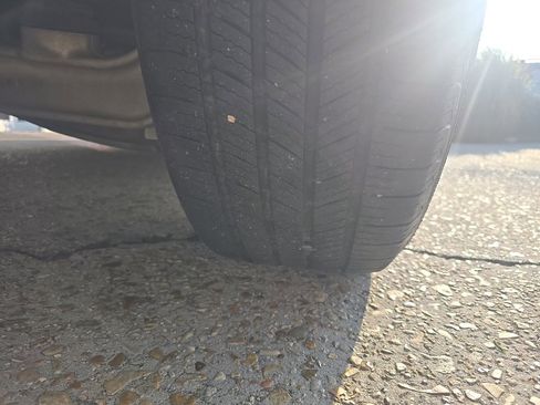 Used 2018 Honda Odyssey EX image 35