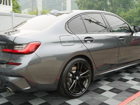 Used 2020 BMW 330i xDrive Sedan w/ M Sport Package AWD/4WD image 9