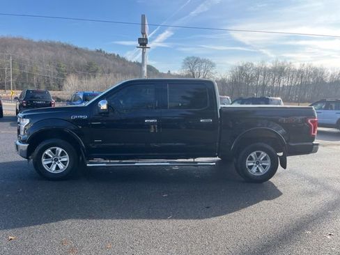 Used 2016 Ford F150 XLT w/ Trailer Tow Package image 9