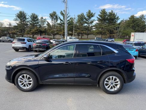 Used 2021 Ford Escape SE w/ Convenience Package AWD/4WD image 9