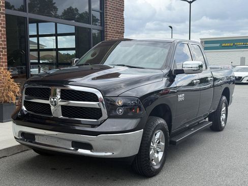 Used 2018 RAM 1500 Classic SLT AWD/4WD image 1