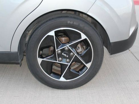 Used 2023 Kia Soul EX FWD image 40