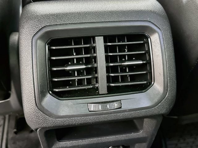 Certified 2024 Volkswagen Tiguan SE R-Line AWD/4WD image 25