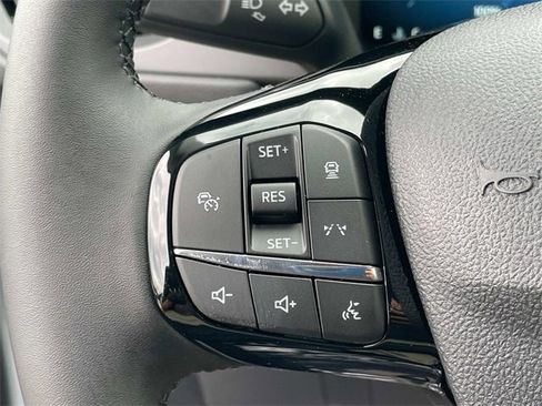 New 2025 Ford Escape SE w/ PHEV Premium Package image 8