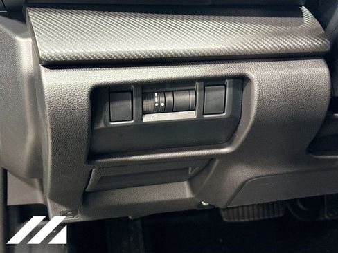 New 2026 Subaru Crosstrek 2.0i Premium AWD/4WD image 9