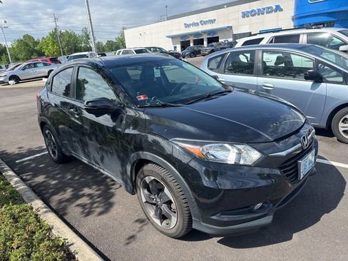 Used 2018 Honda HR-V EX-L image 2