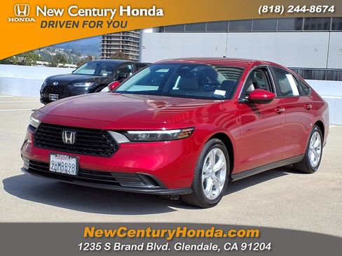 Used 2023 Honda Accord LX image 1