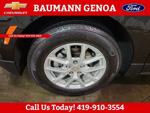 Used 2024 Chevrolet Equinox LT FWD image 27