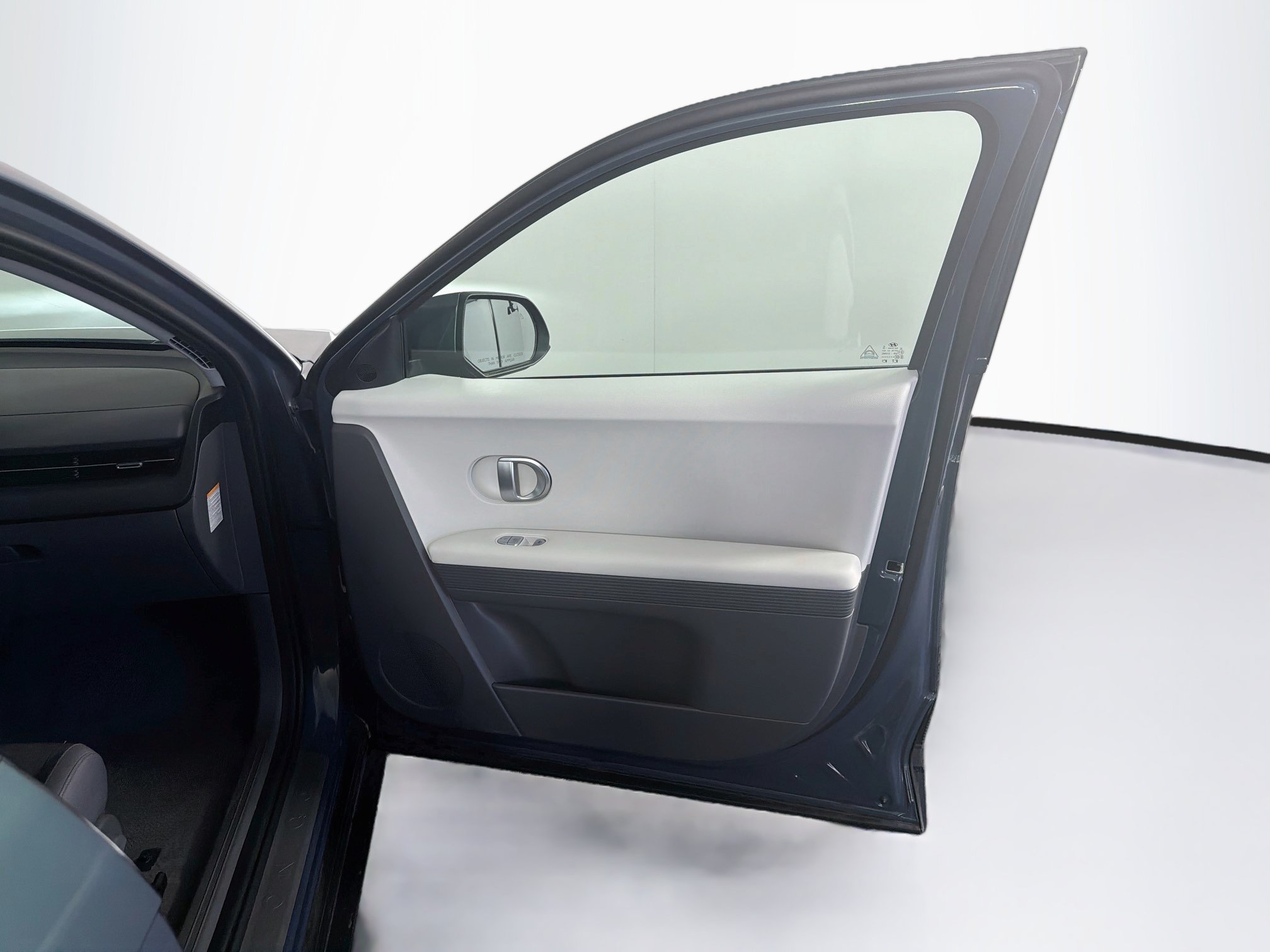 Used 2024 Hyundai Ioniq 5 SEL RWD image 34