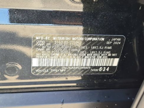 Used 2024 Mitsubishi Outlander ES AWD/4WD image 26