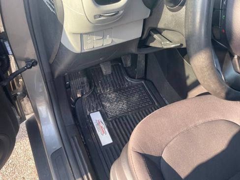 Used 2015 Kia Soul FWD image 27