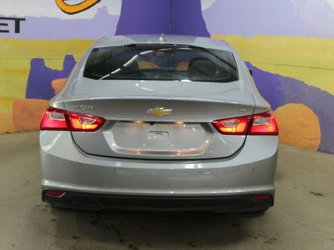 Used 2024 Chevrolet Malibu LT FWD image 7