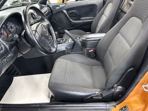 Used 2000 MAZDA MX-5 Miata image 31
