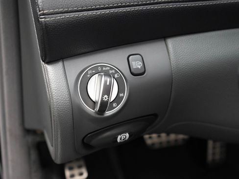 Used 2004 Mercedes-Benz SL 55 AMG AMG image 16