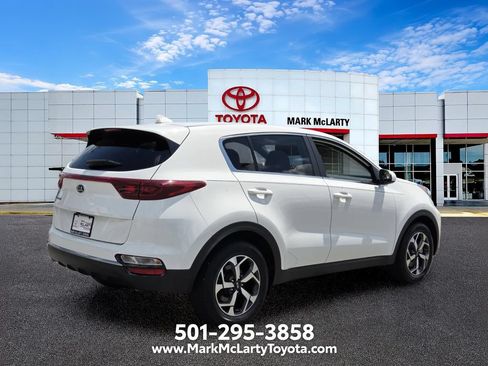Used 2020 Kia Sportage LX FWD image 5