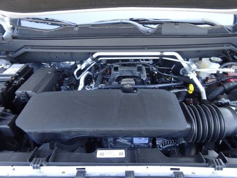 New 2026 GMC Canyon Elevation w/ Convenience Package RWD image 11