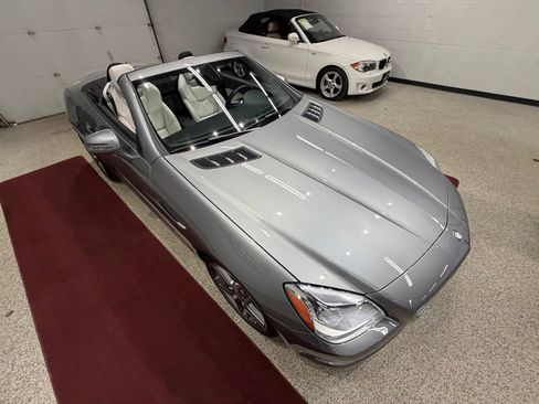 Used 2013 Mercedes-Benz SLK 250 image 21