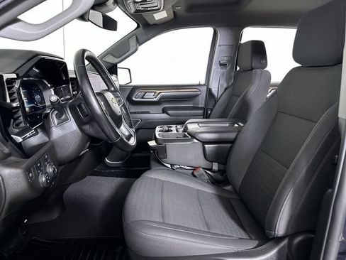 Used 2023 Chevrolet Silverado 1500 LT AWD/4WD image 20