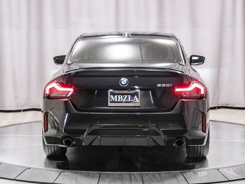 Used 2024 BMW 230i Coupe w/ Premium Package image 3