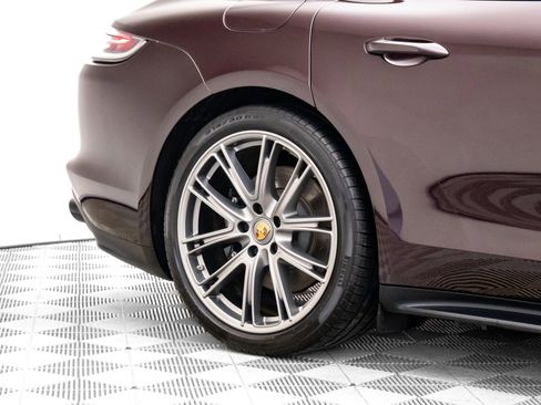 Certified 2023 Porsche Panamera GTS image 39