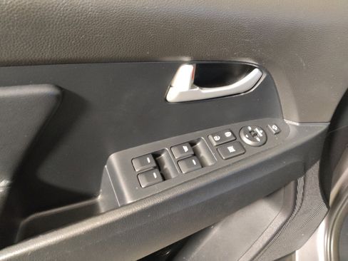 Used 2016 Kia Sportage SX FWD image 27