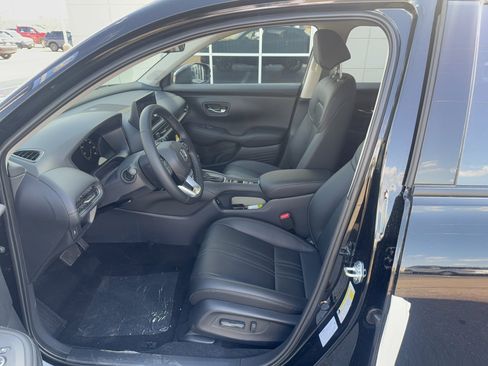 New 2026 Honda HR-V EX-L image 10