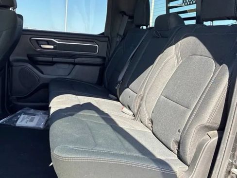 Used 2019 RAM 1500 Big Horn AWD/4WD image 14