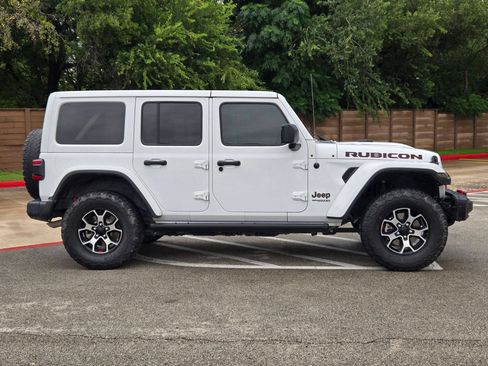Used 2021 Jeep Wrangler Unlimited Rubicon AWD/4WD image 2