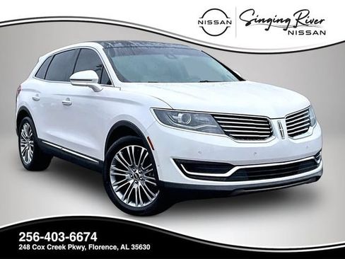 Used 2017 Lincoln MKX Reserve FWD image 1