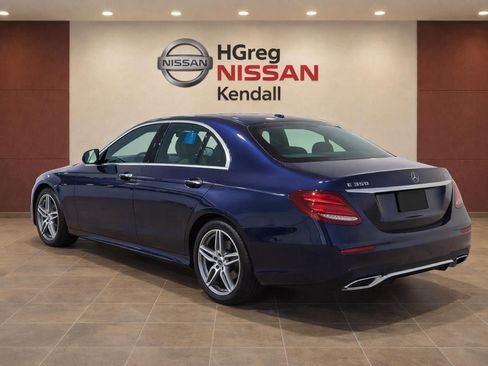 Used 2020 Mercedes-Benz E 350 Sedan image 2