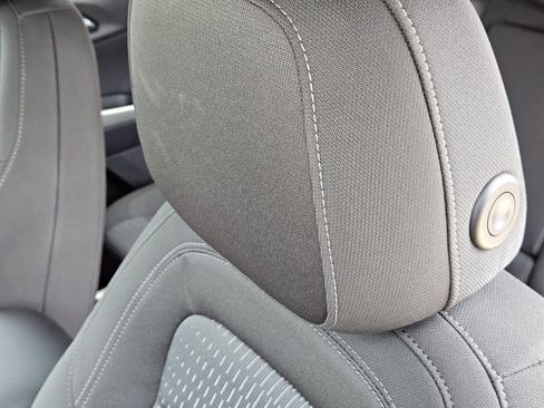 New 2026 Chevrolet Equinox LT FWD image 25