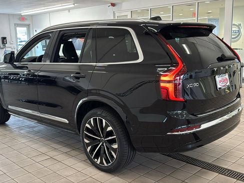 New 2026 Volvo XC90 T8 Ultra w/ Lounge Package AWD/4WD image 7