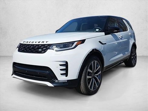 Used 2025 Land Rover Discovery Dynamic SE AWD/4WD image 1
