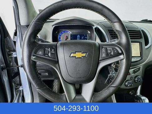 Used 2015 Chevrolet Trax LTZ FWD image 12