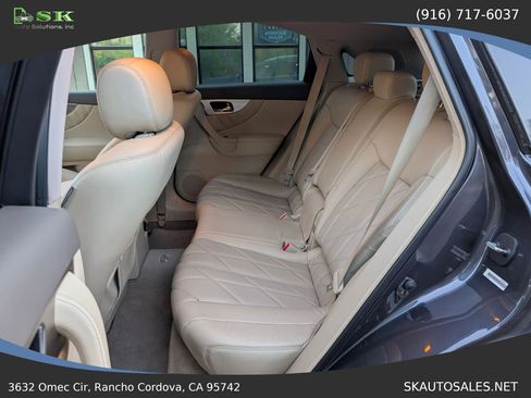 Used 2009 INFINITI FX35 AWD w/ Navigation Pkg image 22