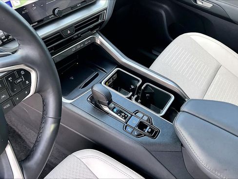 Used 2025 Lexus TX 350 AWD w/ Technology Package image 16
