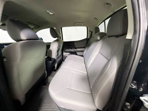 Used 2022 Toyota Tacoma SR w/ SR Convenience Package RWD image 27