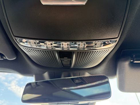 Used 2022 Mercedes-Benz GLC 300 4MATIC image 30