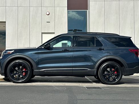 Used 2024 Ford Explorer ST w/ Equipment Group 401A image 6