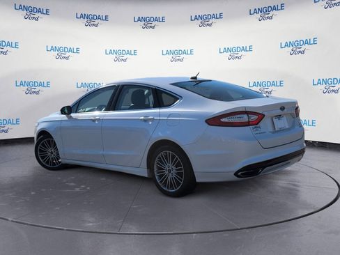 Used 2015 Ford Fusion SE w/ Equipment Group 202A image 9