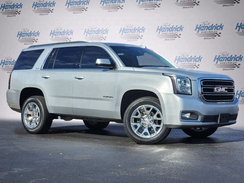 Used 2016 GMC Yukon SLE w/ Convenience Package image 2