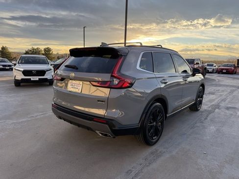 Used 2025 Honda CR-V Sport Touring image 5