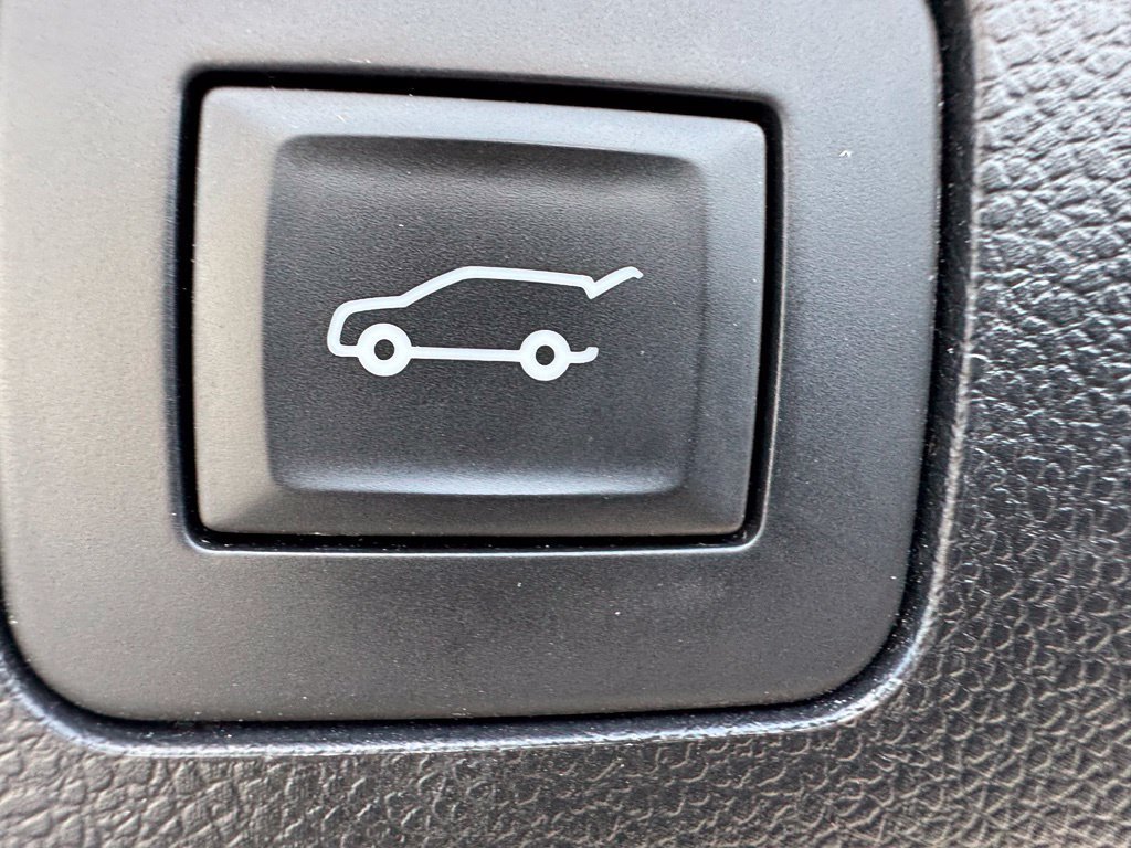 Used 2021 Buick Encore GX Select w/ Advanced Technology Package AWD/4WD image 26