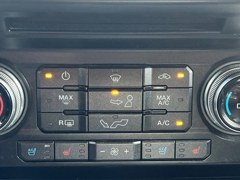 Used 2017 Ford F150 King Ranch w/ Equipment Group 601A Luxury image 31