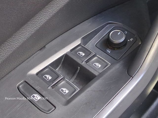 Used 2024 Volkswagen Jetta SE FWD image 23