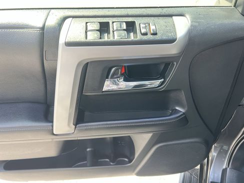 Used 2023 Toyota 4Runner SR5 image 23