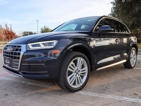 Used 2018 Audi Q5 2.0T Premium Plus image 3